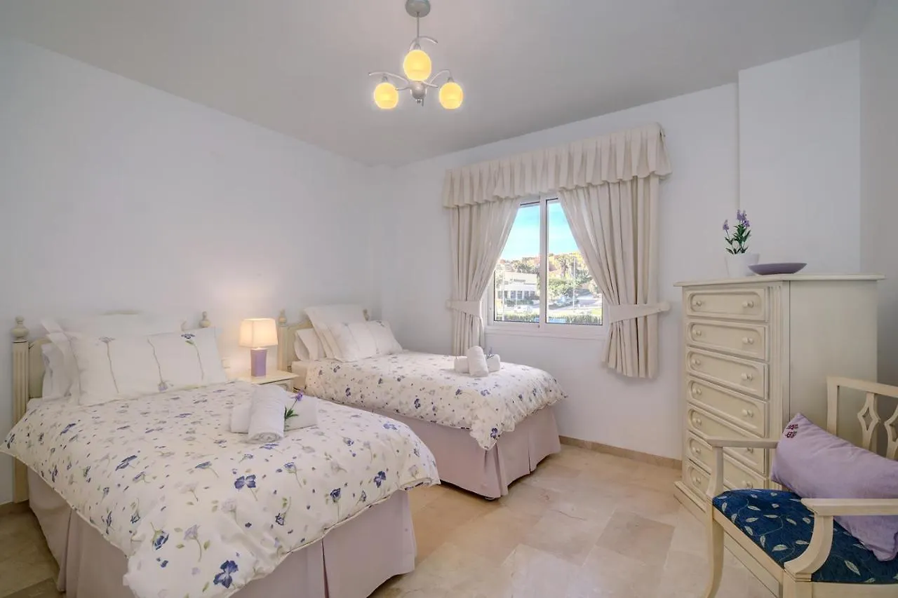 Mirador Bermuda Beach Sea Views Estepona 0*,  Spain