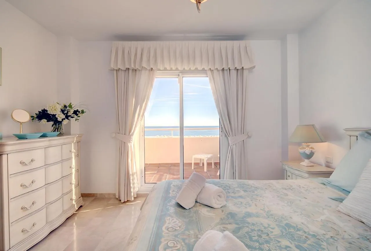 Mirador Bermuda Beach Sea Views Estepona Apartment